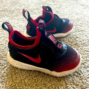 Toddler Nike flex runner